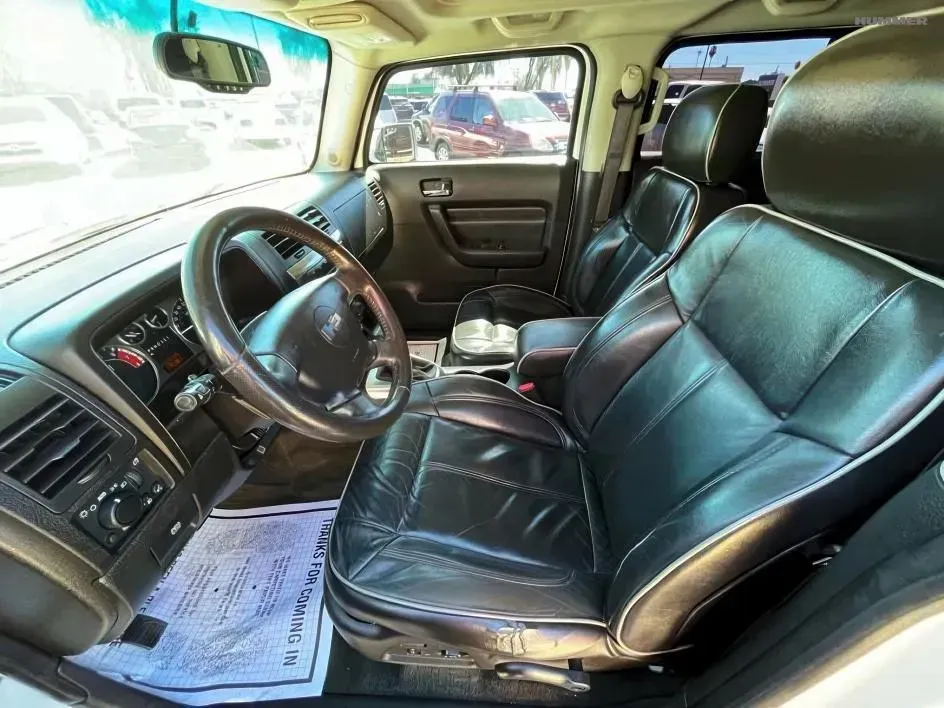 Hummer H3 photo 9