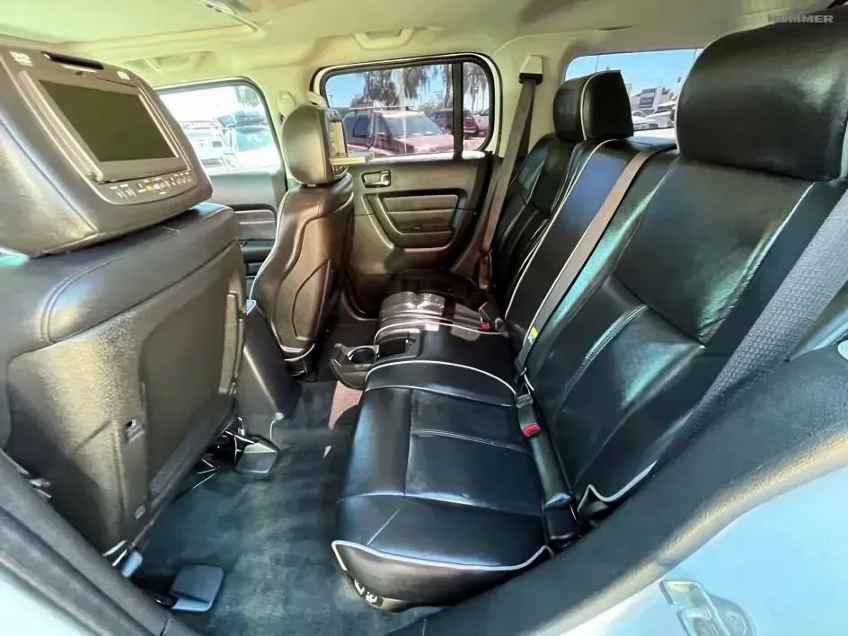 Hummer H3 photo 10