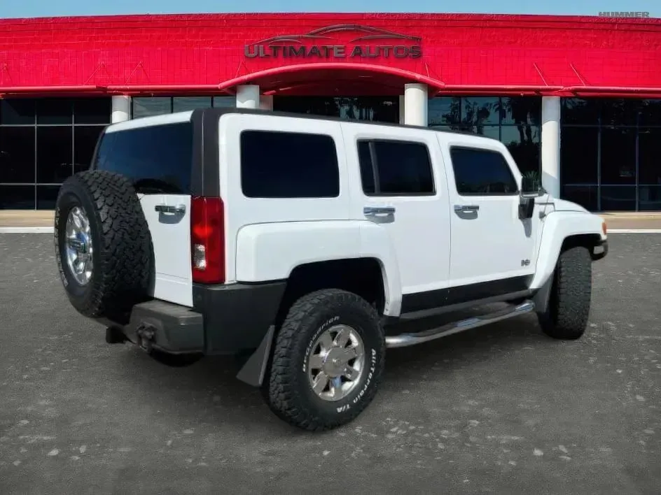 Hummer H3 photo 3
