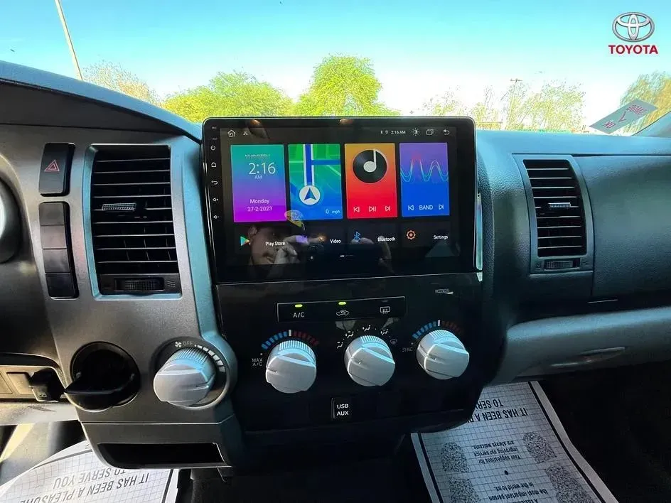 Toyota Tundra photo 23
