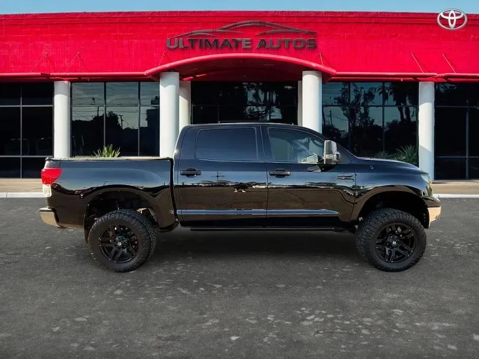 Toyota Tundra photo 5