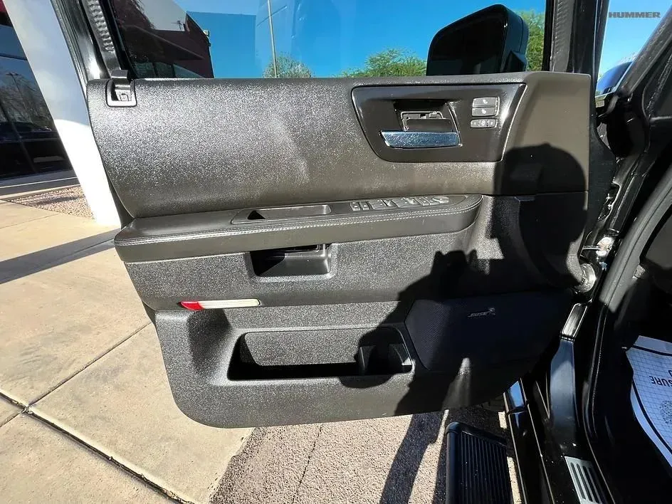Hummer H2 photo 10