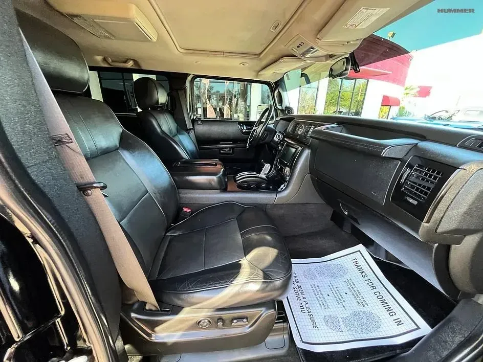 Hummer H2 photo 13