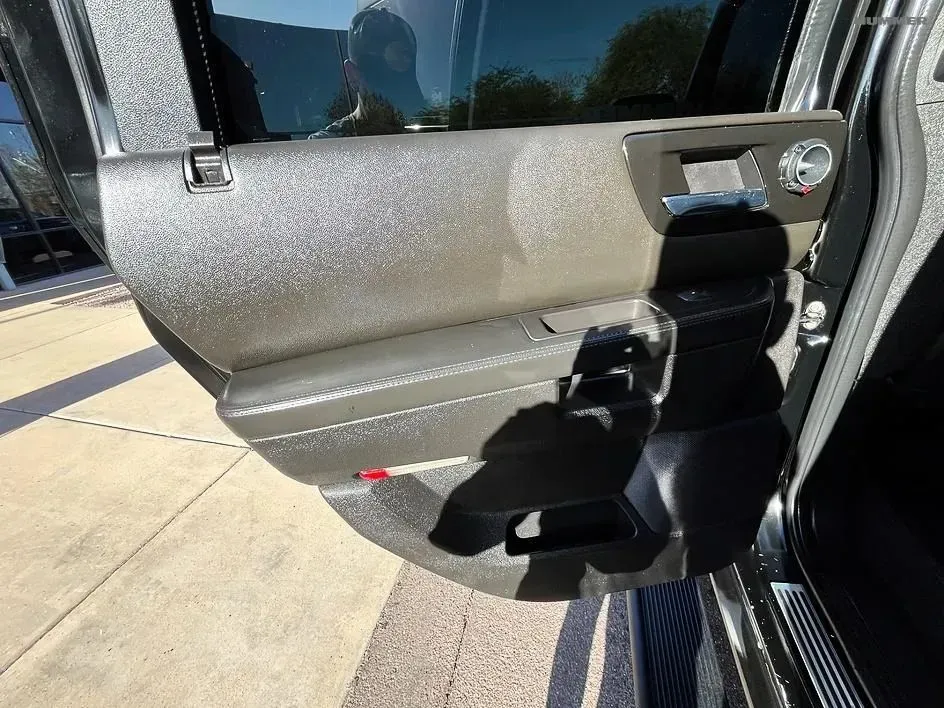 Hummer H2 photo 12