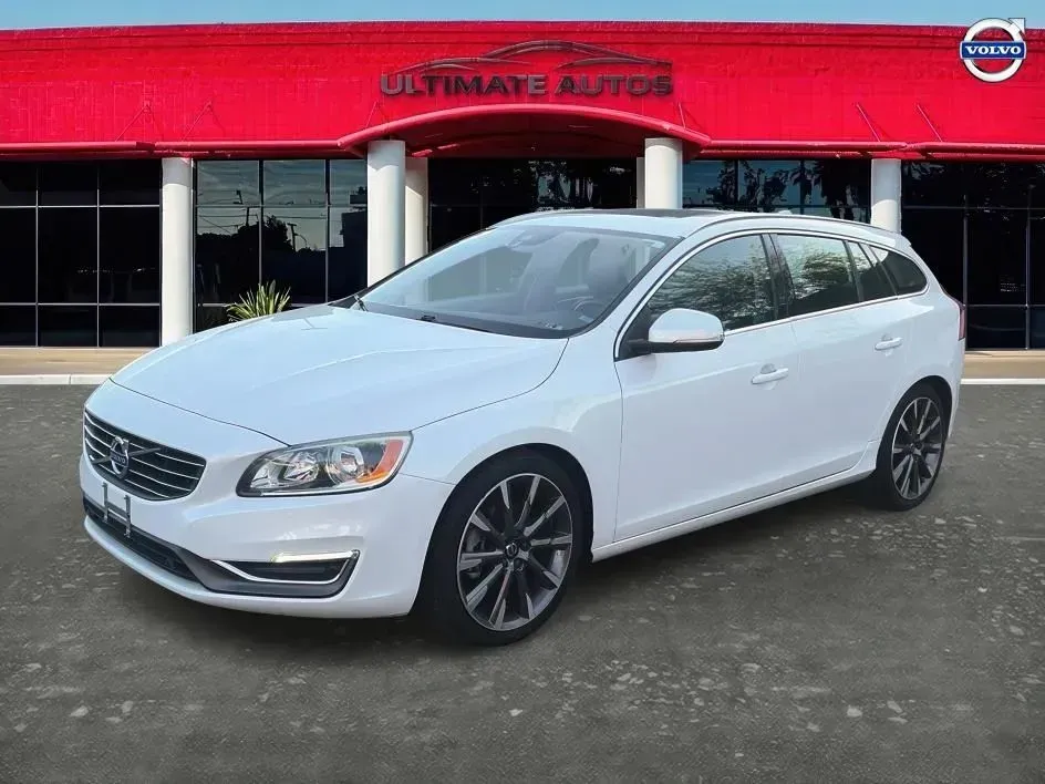 Volvo V60 photo 3