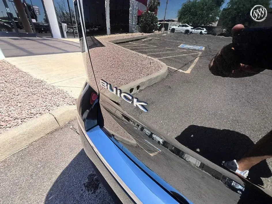 Buick Enclave photo 27