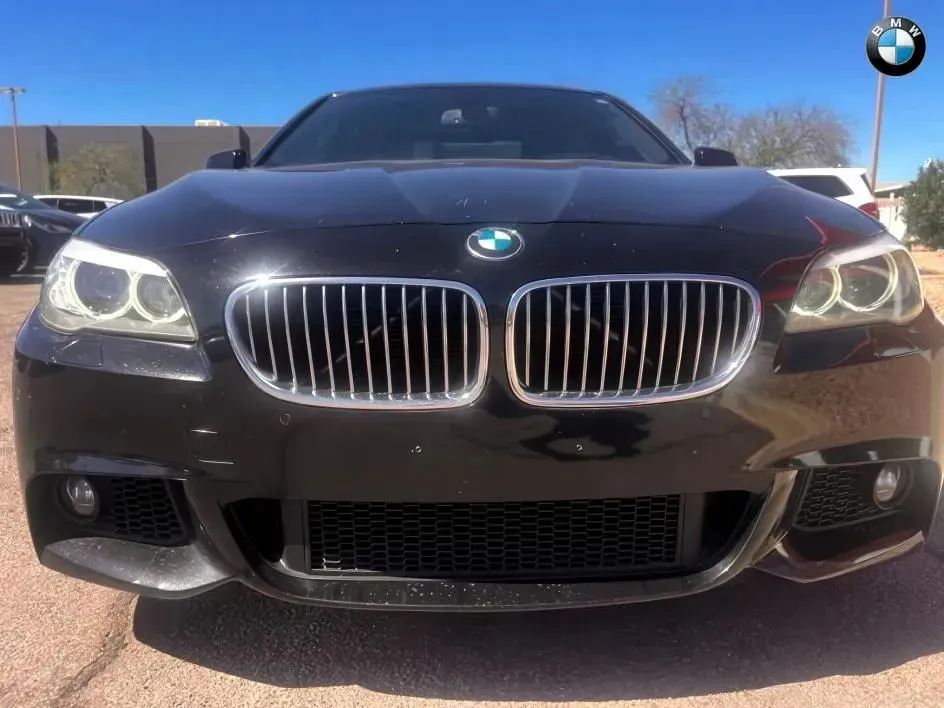 BMW 5 Series photo 26