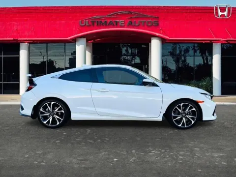 More photos of 2017 Honda Civic Si Coupe 2D at Ultimate Autos, AZ