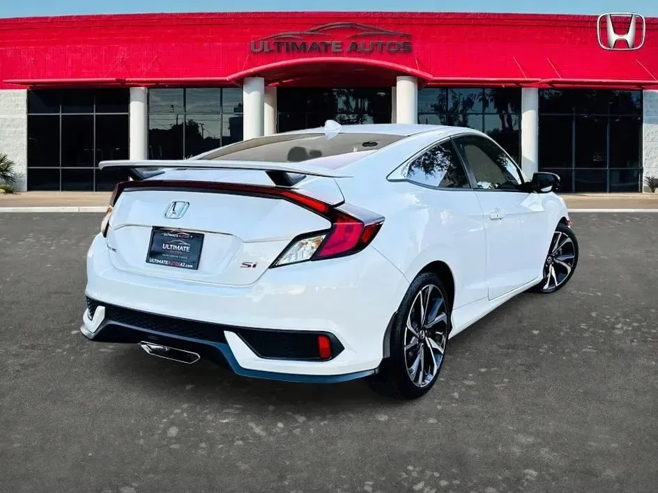 Honda Civic photo 12