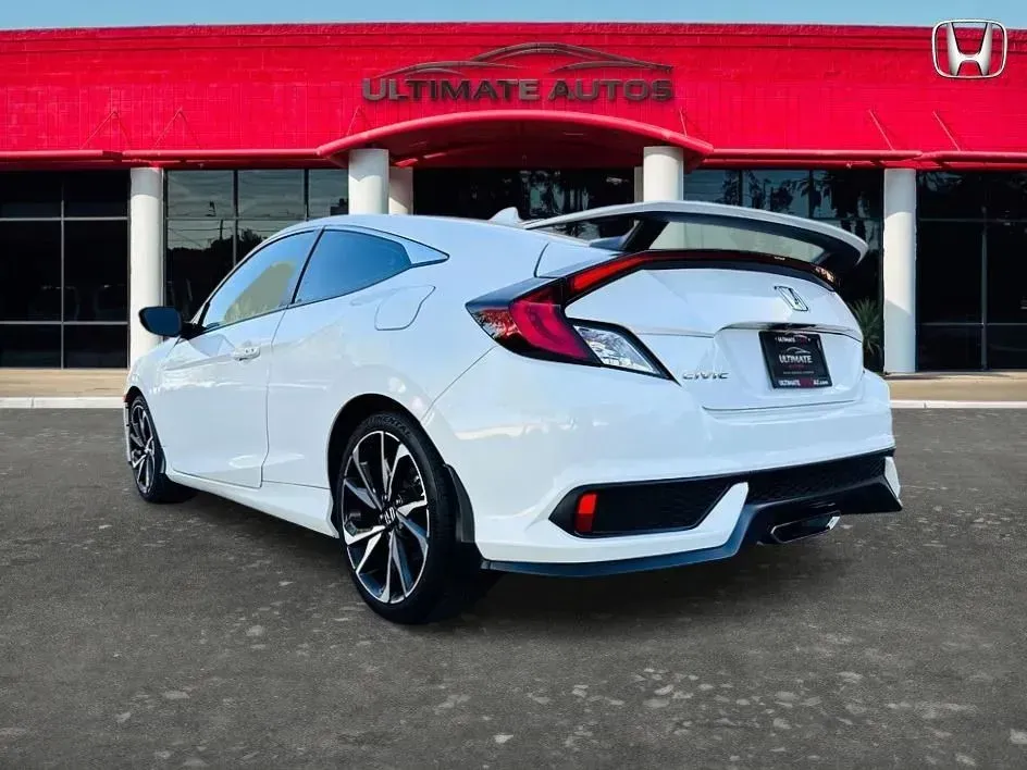 Honda Civic photo 18