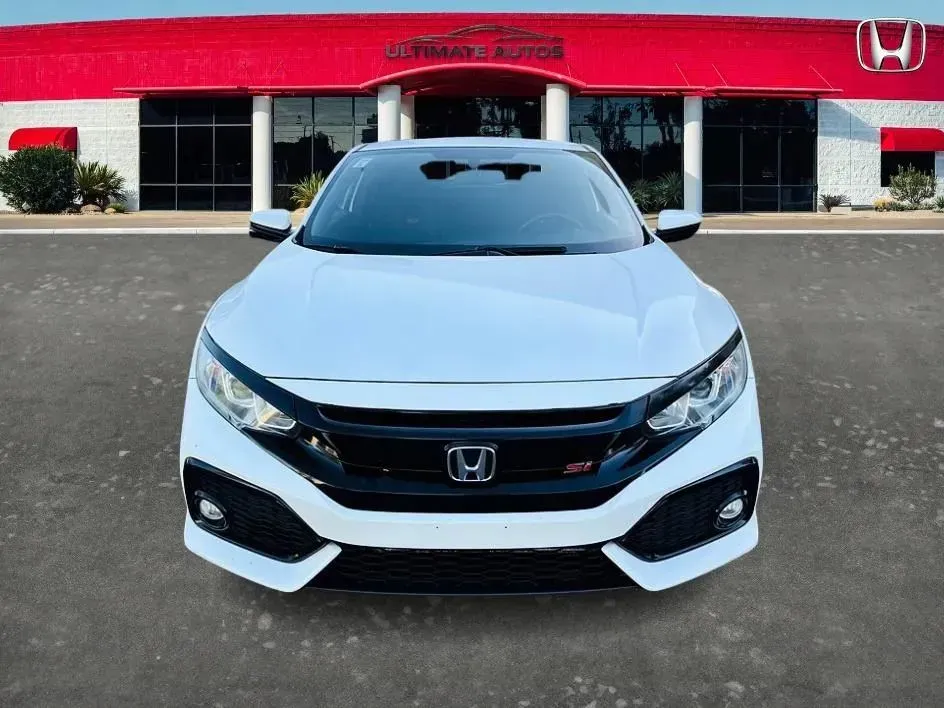 Honda Civic photo 10