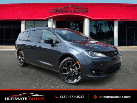 Gray 2019 Chrysler Pacifica Touring L Minivan 4D for sale in Mesa, AZ