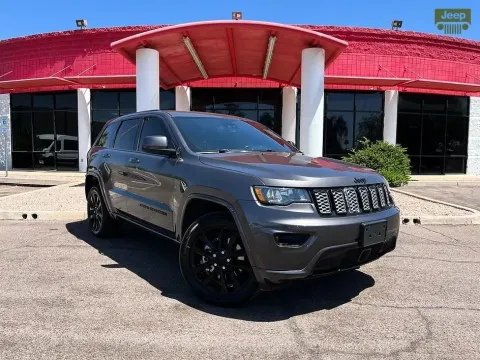 Photos of 2021 Jeep Grand Cherokee Laredo X Sport Utility 4D for sale in Mesa, AZ at Ultimate Autos