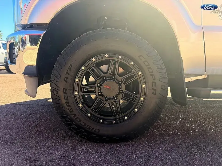 Ford F-250 photo 18