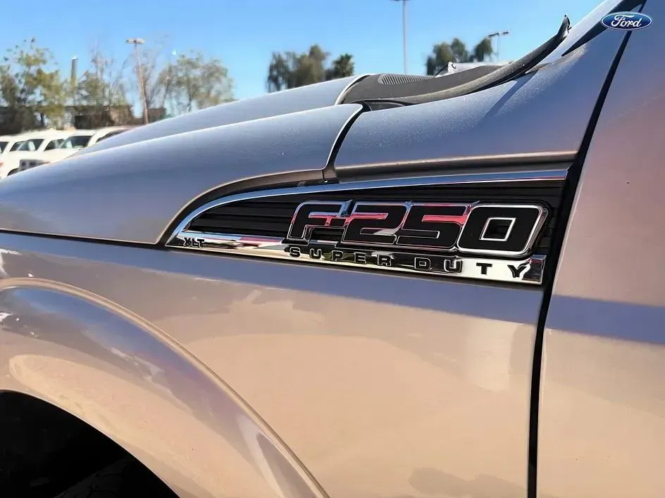 Ford F-250 photo 26