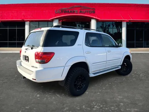 Another view of 2005 Toyota Sequoia SR5 Sport Utility 4D for sale in Mesa, AZ at Ultimate Autos