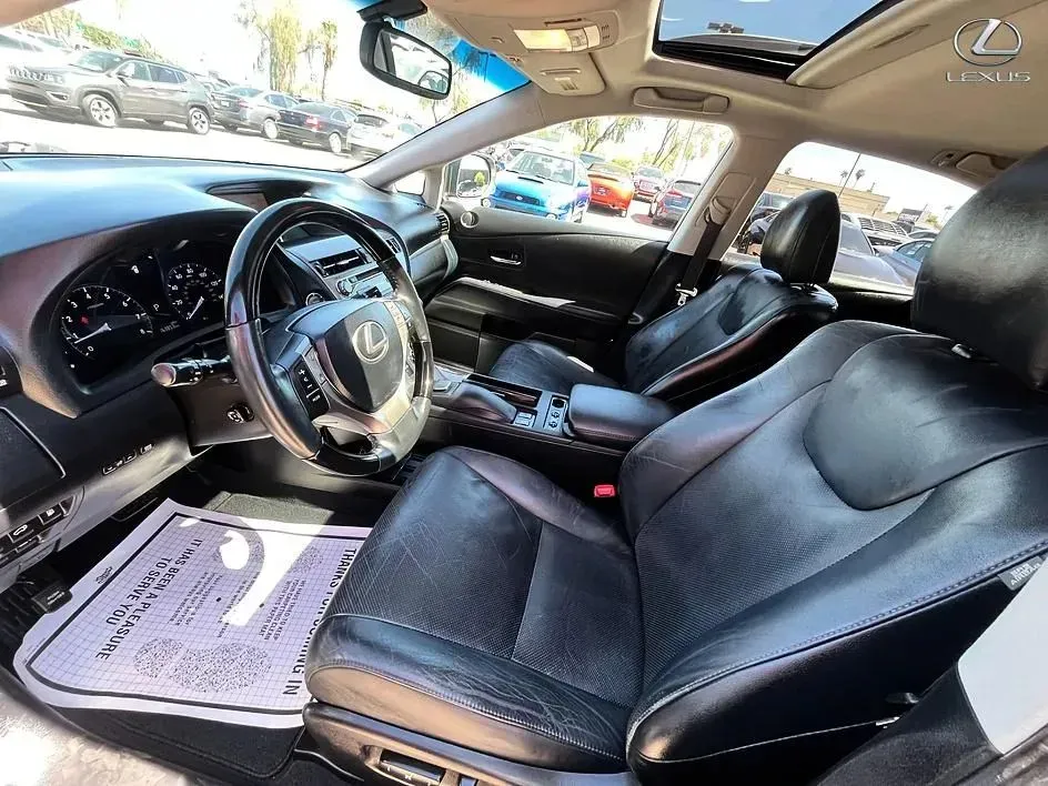 Lexus RX photo 9