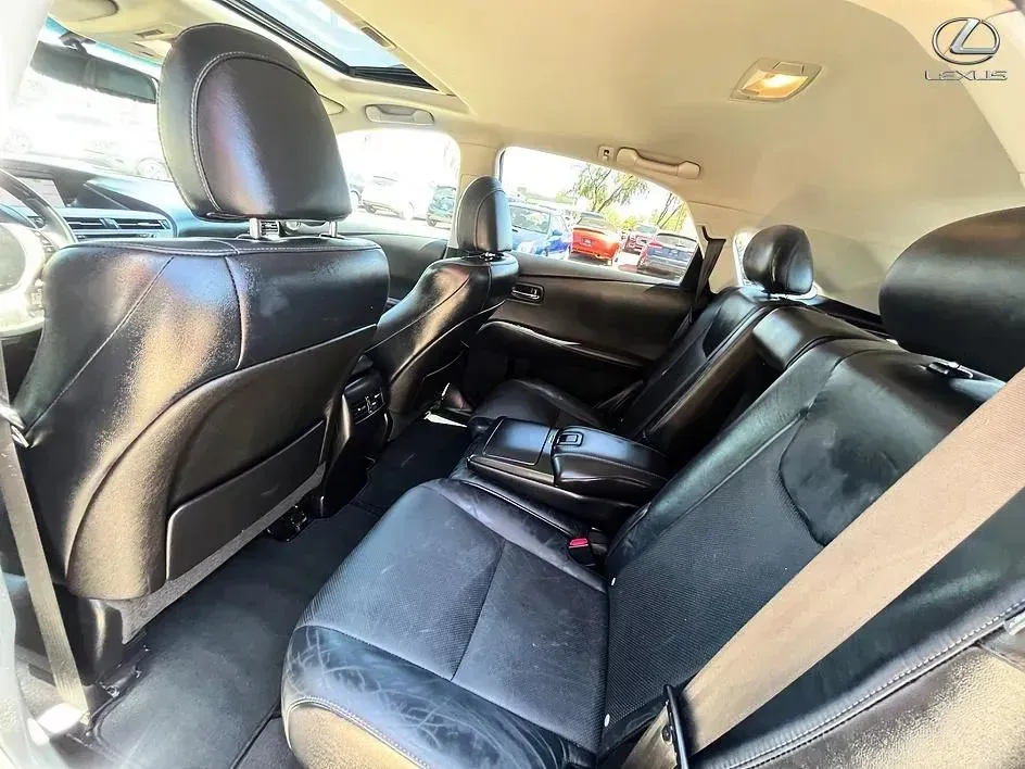 Lexus RX photo 11