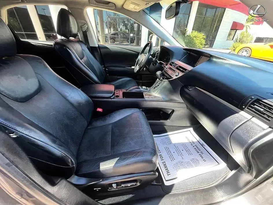 Lexus RX photo 15