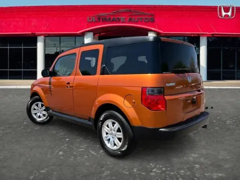 More photos of 2008 Honda Element EX Sport Utility 4D at Ultimate Autos, AZ