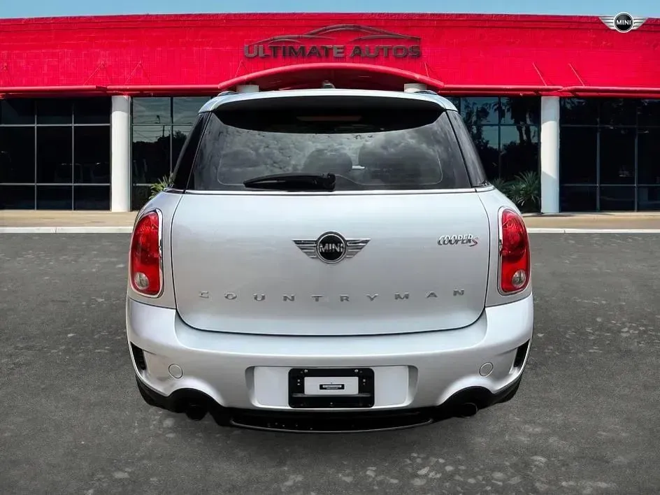 Mini Countryman photo 8