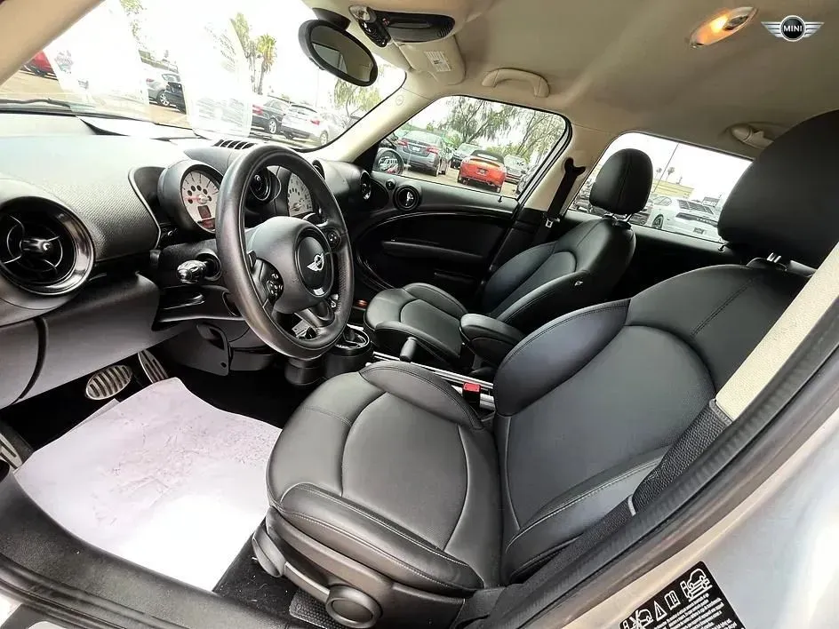 Mini Countryman photo 9