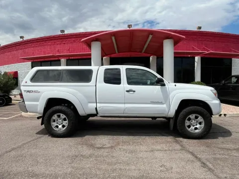 More photos of 2013 Toyota Tacoma Access Cab Pickup 4D 6 ft at Ultimate Autos, AZ