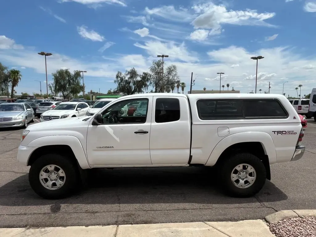 Toyota Tacoma photo 7