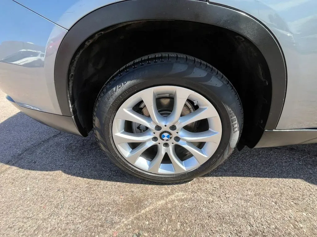 BMW X5 photo 19