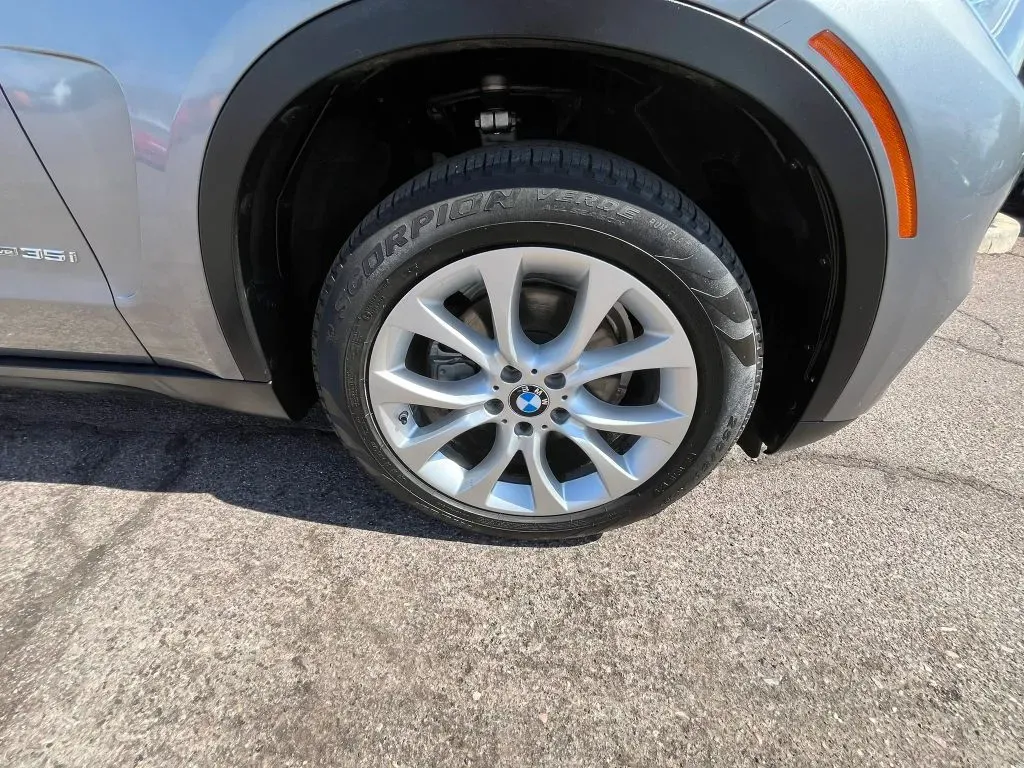 BMW X5 photo 20