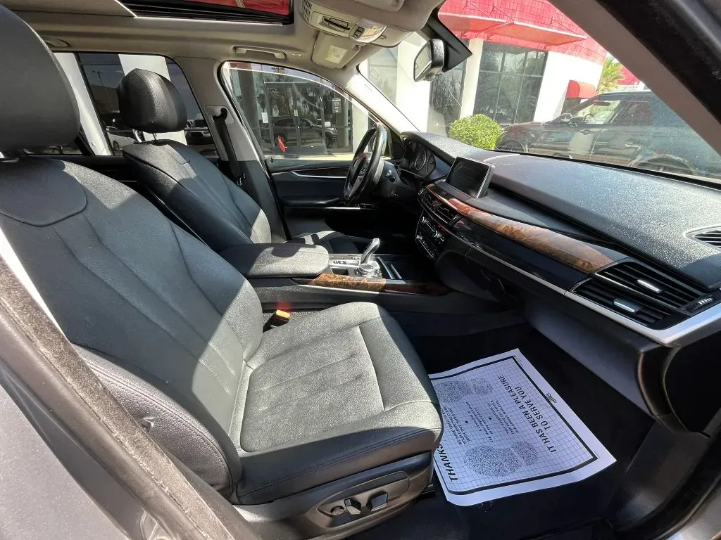 BMW X5 photo 13