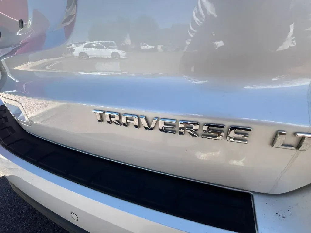Chevrolet Traverse photo 23