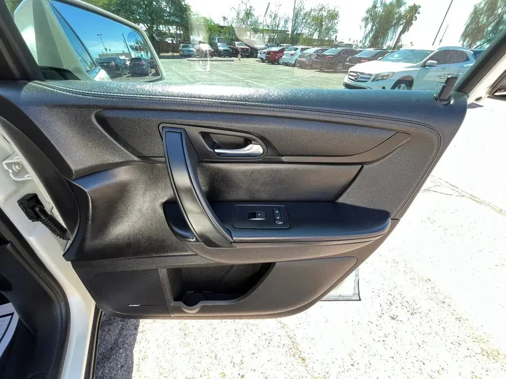 Chevrolet Traverse photo 15