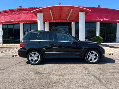More photos of 2014 Mercedes-Benz GLK-Class GLK 350 Sport Utility 4D at Ultimate Autos, AZ