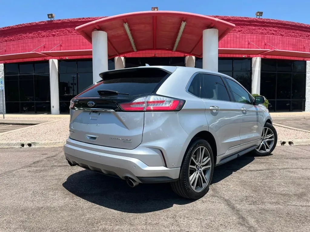 Ford Edge photo 3