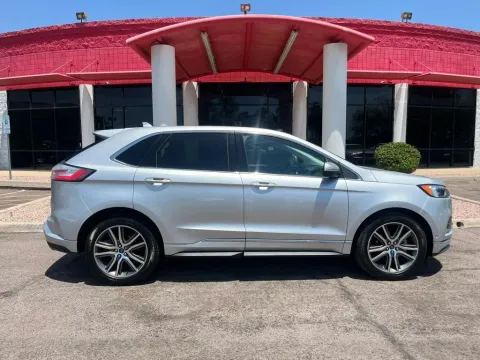 More photos of 2019 Ford Edge Titanium Sport Utility 4D at Ultimate Autos, AZ