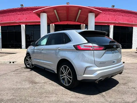 More photos of 2019 Ford Edge Titanium Sport Utility 4D at Ultimate Autos, AZ
