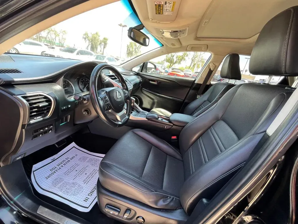 Lexus NX photo 7