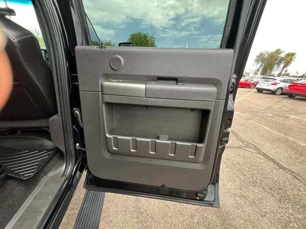 Ford F-250 photo 14