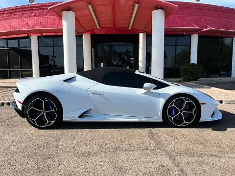 More photos of 2020 Lamborghini Huracan EVO Spyder Convertible 2D at Ultimate Autos, AZ