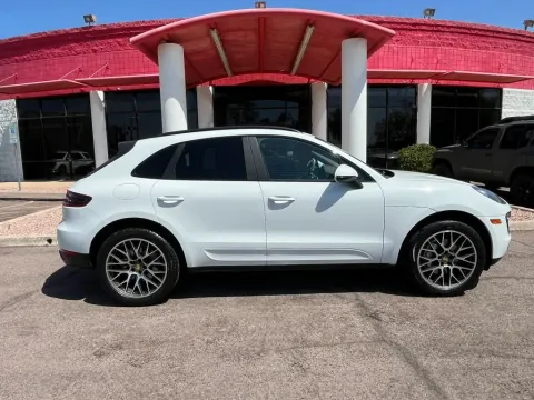 More photos of 2016 Porsche Macan S Sport Utility 4D at Ultimate Autos, AZ