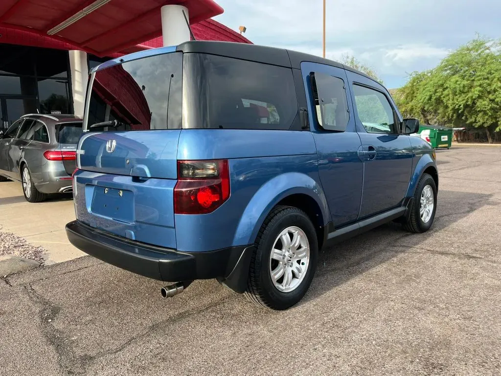 Honda Element photo 6