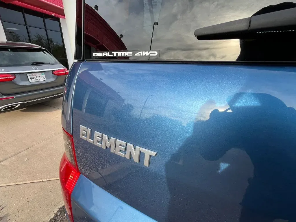 Honda Element photo 21