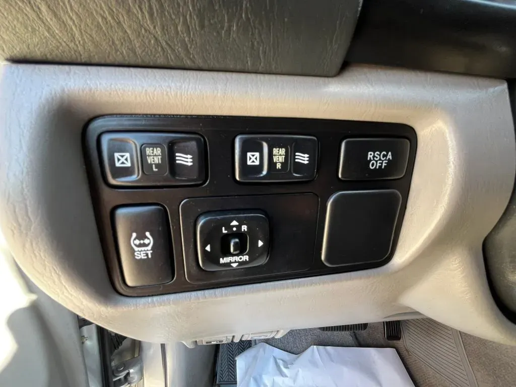 Toyota Land Cruiser photo 23