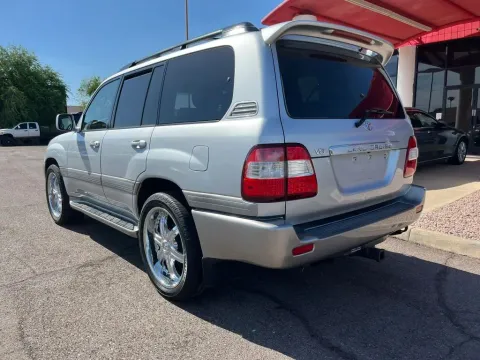 Photos of 2006 Toyota Land Cruiser Sport Utility 4D for sale in Mesa, AZ at Ultimate Autos