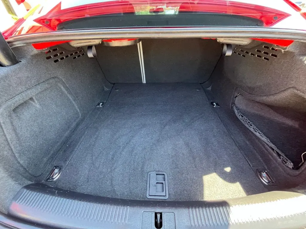 Audi A4 photo 11