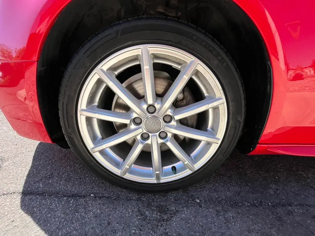 Audi A4 photo 16