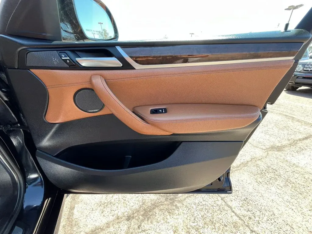 BMW X4 photo 14