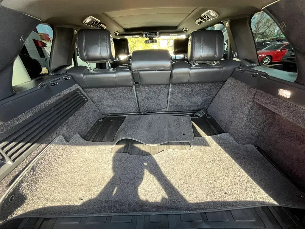 Land Rover Range Rover photo 11