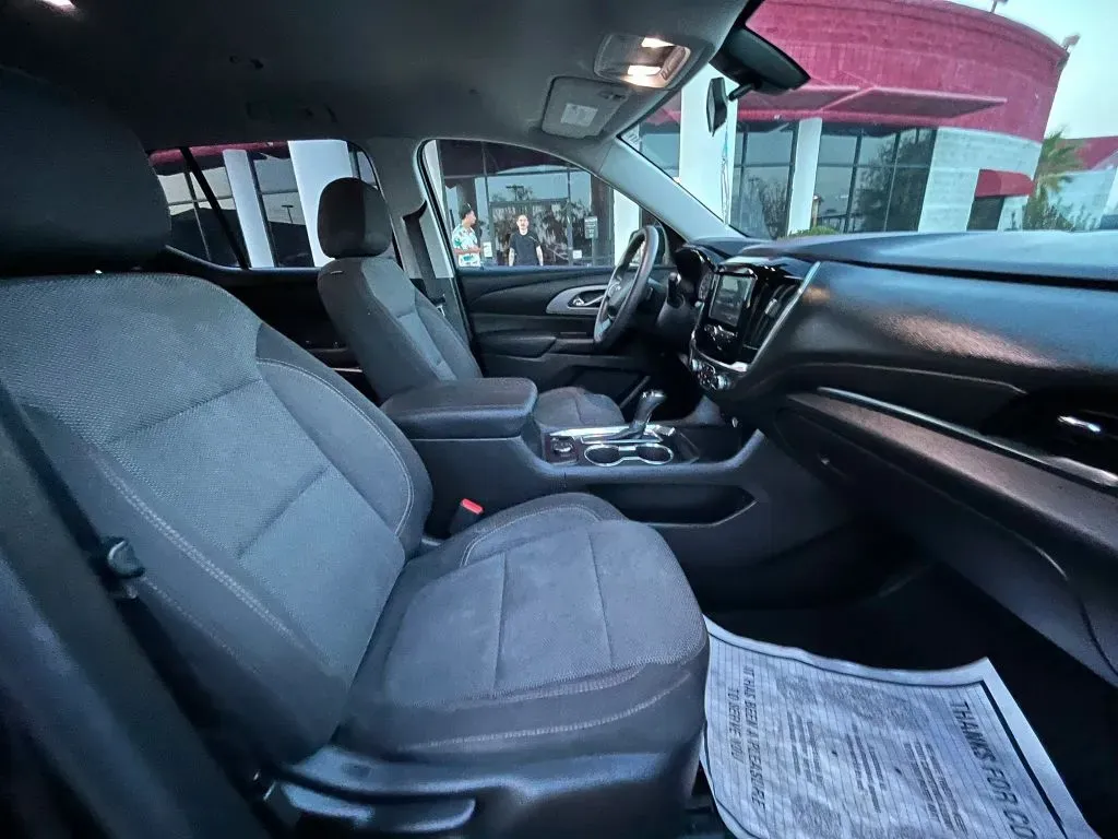Chevrolet Traverse photo 13